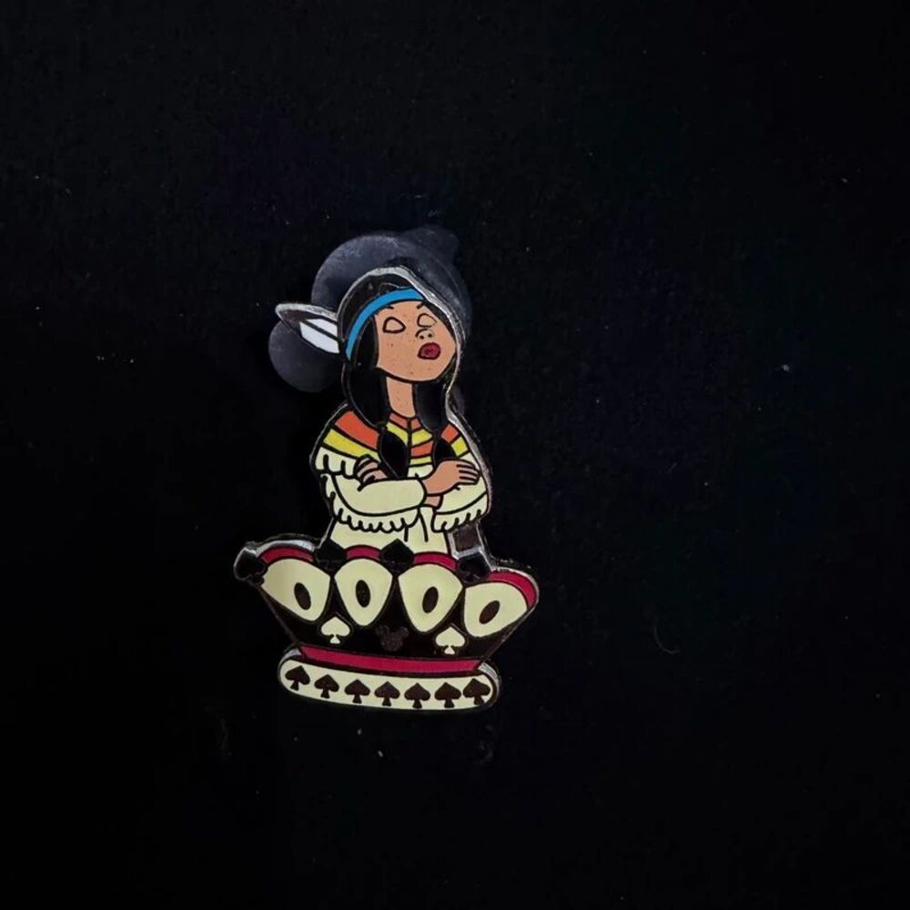 Disney Pin Trading 2002 Pocahontas Playing Cards Canoe Enamel Pin